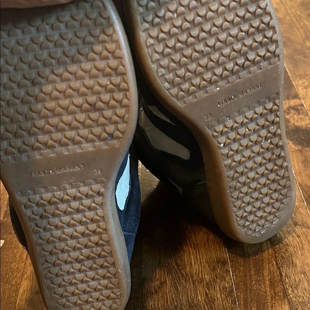 Isabel Marant Beckett sneaker with built in wedge Bluish Black and White - Picture 2 of 6